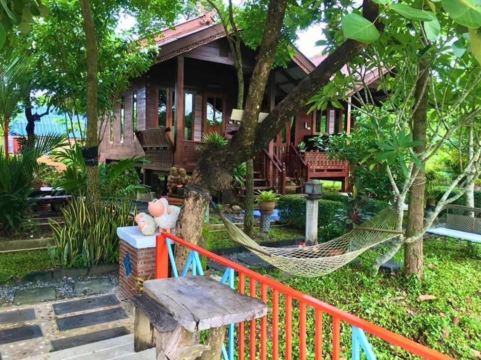 Panpim Resort Noen Hom Extérieur photo