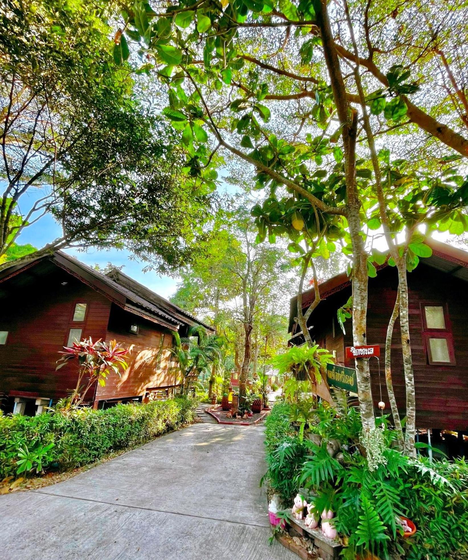 Panpim Resort Noen Hom Extérieur photo